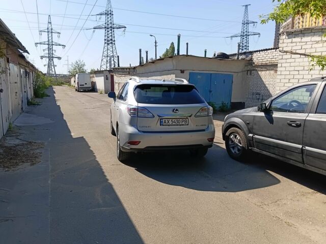 Сірий Лексус РХ, об'ємом двигуна 3.5 л та пробігом 170 тис. км за 17500 $, фото 1 на Automoto.ua