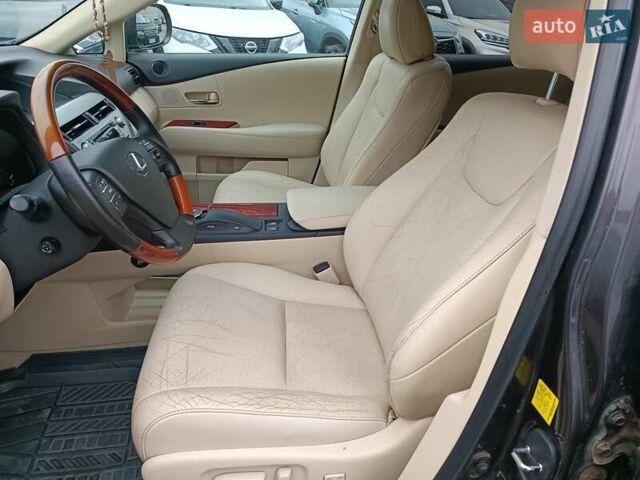 Сірий Лексус РХ, об'ємом двигуна 3.5 л та пробігом 133 тис. км за 16690 $, фото 25 на Automoto.ua