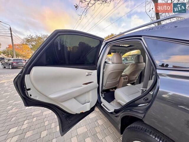 Лексус РХ 2010 в Одессе на Automoto.ua Серый Лексус РХ, объемом двигателя 3.46 л и пробегом 197 тыс. км за 13999 $, фото 63 на Automoto.ua