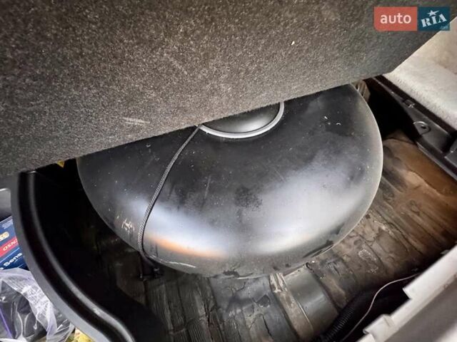 Лексус РХ 2010 в Одессе на Automoto.ua Серый Лексус РХ, объемом двигателя 3.46 л и пробегом 197 тыс. км за 13999 $, фото 85 на Automoto.ua