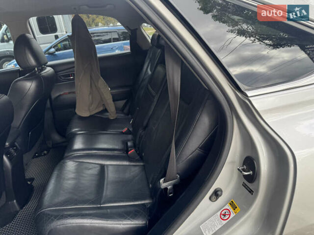 Сірий Лексус РХ, об'ємом двигуна 3.46 л та пробігом 174 тис. км за 22000 $, фото 7 на Automoto.ua