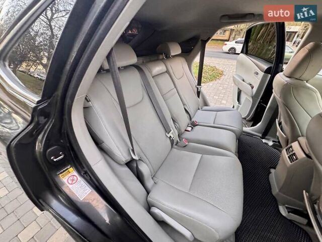 Серый Лексус РХ, объемом двигателя 3.46 л и пробегом 197 тыс. км за 13999 $, фото 75 на Automoto.ua