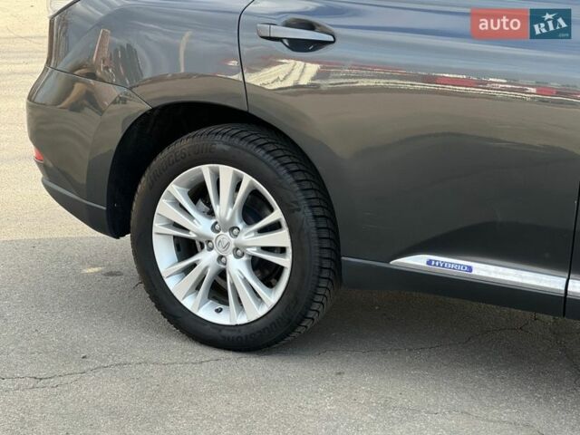 Серый Лексус РХ, объемом двигателя 3.5 л и пробегом 191 тыс. км за 15500 $, фото 13 на Automoto.ua