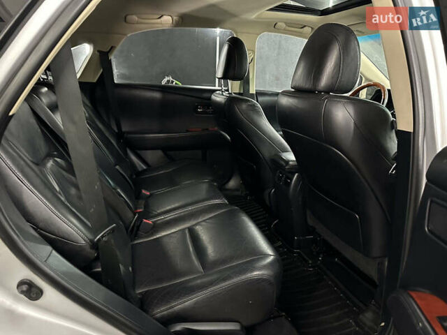 Серый Лексус РХ, объемом двигателя 3.46 л и пробегом 264 тыс. км за 16750 $, фото 21 на Automoto.ua