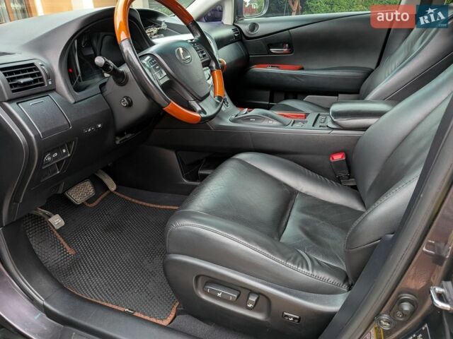 Сірий Лексус РХ, об'ємом двигуна 3.46 л та пробігом 188 тис. км за 17300 $, фото 12 на Automoto.ua