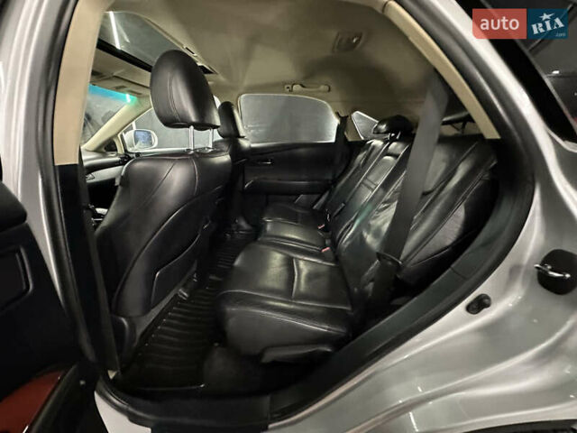 Сірий Лексус РХ, об'ємом двигуна 3.46 л та пробігом 264 тис. км за 12950 $, фото 26 на Automoto.ua