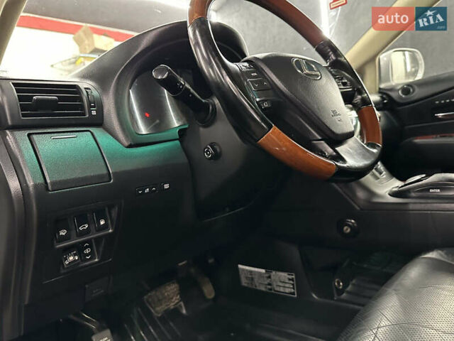 Серый Лексус РХ, объемом двигателя 3.46 л и пробегом 264 тыс. км за 16750 $, фото 30 на Automoto.ua