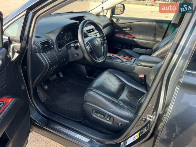Серый Лексус РХ, объемом двигателя 3.5 л и пробегом 191 тыс. км за 15500 $, фото 18 на Automoto.ua