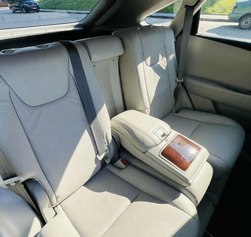 Сірий Лексус РХ, об'ємом двигуна 3.5 л та пробігом 197 тис. км за 20000 $, фото 19 на Automoto.ua