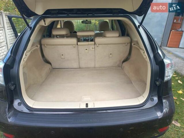 Серый Лексус РХ, объемом двигателя 3.46 л и пробегом 225 тыс. км за 17200 $, фото 7 на Automoto.ua