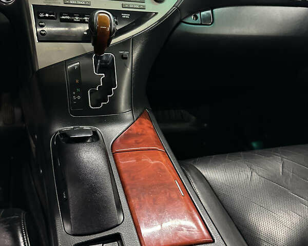 Серый Лексус РХ, объемом двигателя 3.46 л и пробегом 264 тыс. км за 16750 $, фото 29 на Automoto.ua