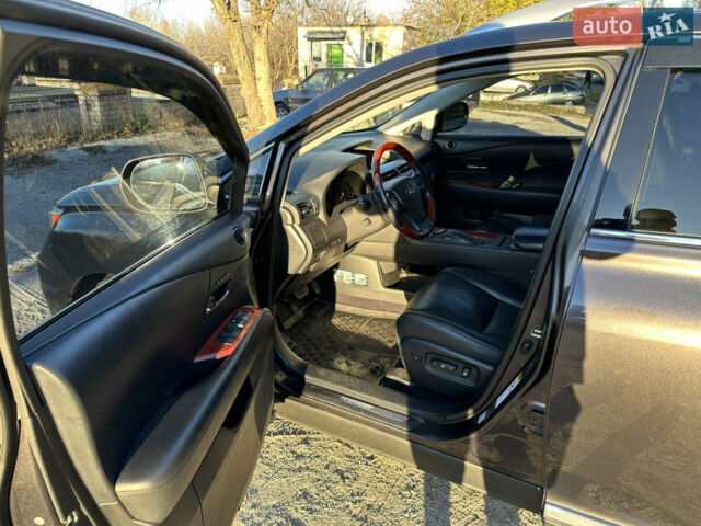 Сірий Лексус РХ, об'ємом двигуна 3.5 л та пробігом 190 тис. км за 22000 $, фото 12 на Automoto.ua