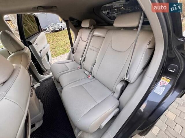 Лексус РХ 2010 в Одессе на Automoto.ua Серый Лексус РХ, объемом двигателя 3.46 л и пробегом 197 тыс. км за 13999 $, фото 70 на Automoto.ua