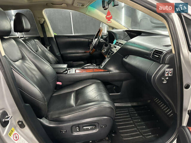 Серый Лексус РХ, объемом двигателя 3.46 л и пробегом 264 тыс. км за 16750 $, фото 20 на Automoto.ua