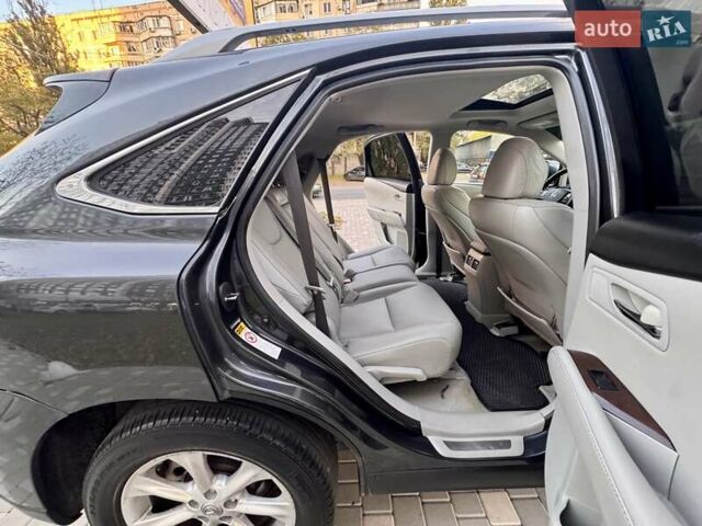 Лексус РХ 2010 в Одессе на Automoto.ua Серый Лексус РХ, объемом двигателя 3.46 л и пробегом 197 тыс. км за 13999 $, фото 76 на Automoto.ua