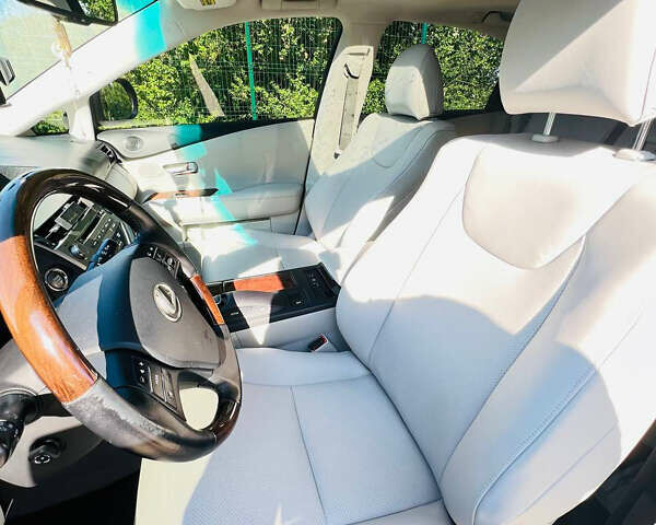 Сірий Лексус РХ, об'ємом двигуна 3.5 л та пробігом 197 тис. км за 20000 $, фото 24 на Automoto.ua