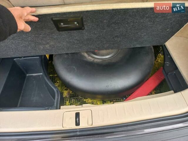 Серый Лексус РХ, объемом двигателя 3.46 л и пробегом 225 тыс. км за 17200 $, фото 8 на Automoto.ua