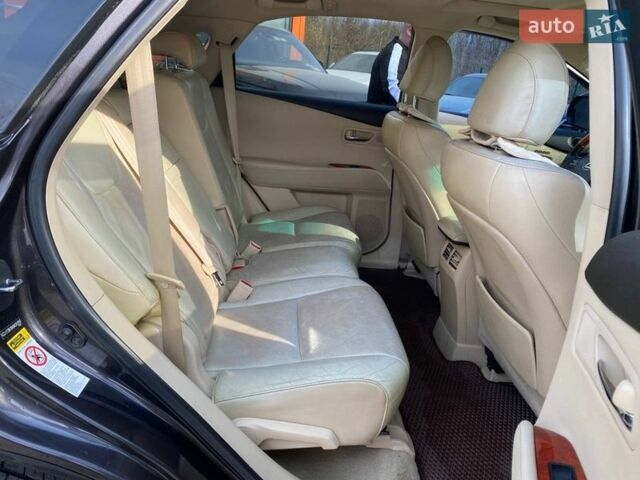 Серый Лексус РХ, объемом двигателя 3.46 л и пробегом 111 тыс. км за 21000 $, фото 19 на Automoto.ua