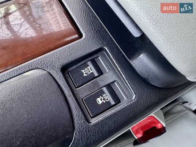 Лексус РХ 2010 в Одессе на Automoto.ua Серый Лексус РХ, объемом двигателя 3.46 л и пробегом 197 тыс. км за 13999 $, фото 44 на Automoto.ua