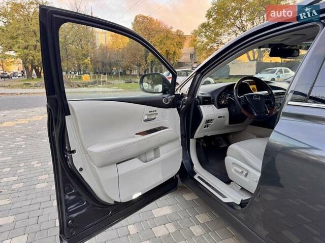 Серый Лексус РХ, объемом двигателя 3.46 л и пробегом 197 тыс. км за 13999 $, фото 39 на Automoto.ua