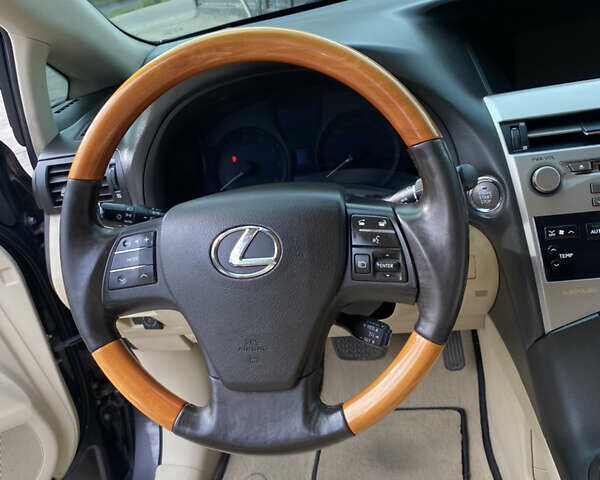 Серый Лексус РХ, объемом двигателя 3.46 л и пробегом 145 тыс. км за 22500 $, фото 22 на Automoto.ua