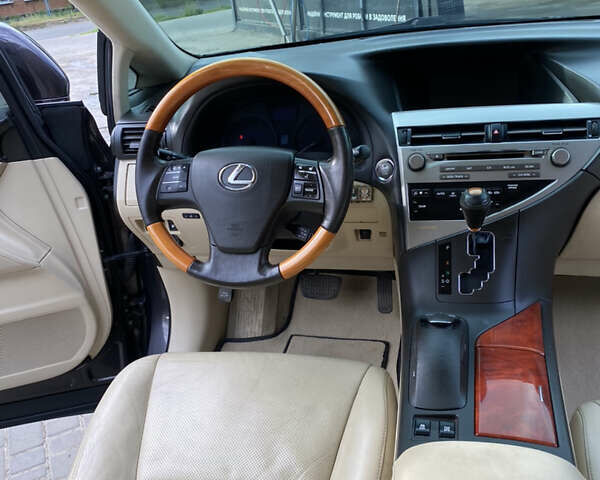 Серый Лексус РХ, объемом двигателя 3.46 л и пробегом 145 тыс. км за 22500 $, фото 28 на Automoto.ua