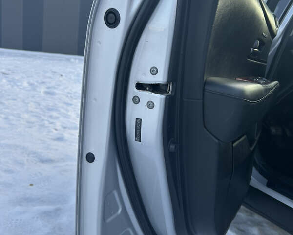 Серый Лексус РХ, объемом двигателя 3.46 л и пробегом 205 тыс. км за 15500 $, фото 22 на Automoto.ua