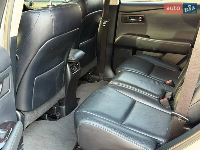 Серый Лексус РХ, объемом двигателя 3.5 л и пробегом 268 тыс. км за 18490 $, фото 13 на Automoto.ua