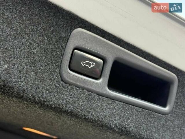 Серый Лексус РХ, объемом двигателя 3.5 л и пробегом 268 тыс. км за 18490 $, фото 17 на Automoto.ua