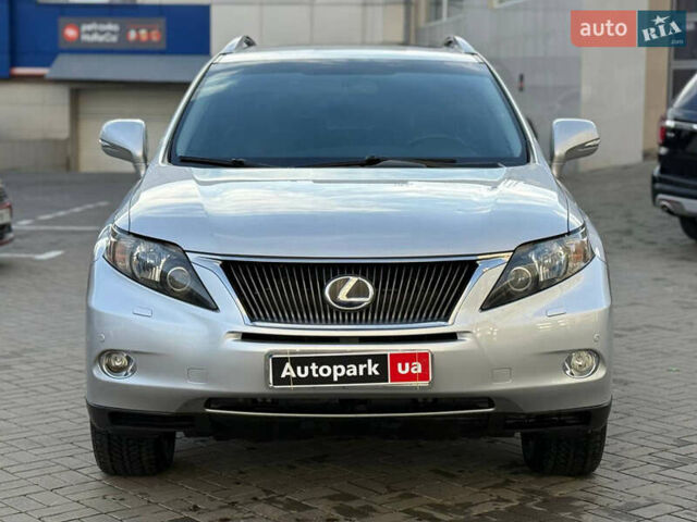 Серый Лексус РХ, объемом двигателя 3.5 л и пробегом 268 тыс. км за 18490 $, фото 1 на Automoto.ua