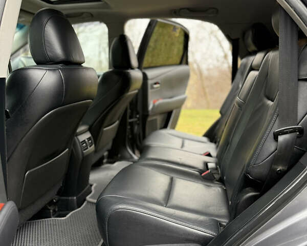 Сірий Лексус РХ, об'ємом двигуна 3.5 л та пробігом 270 тис. км за 13400 $, фото 27 на Automoto.ua