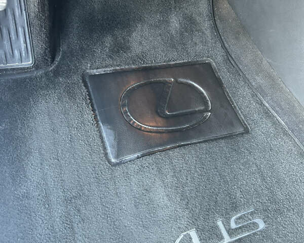 Серый Лексус РХ, объемом двигателя 3.46 л и пробегом 205 тыс. км за 15500 $, фото 15 на Automoto.ua