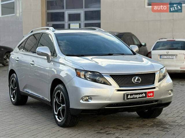 Серый Лексус РХ, объемом двигателя 3.5 л и пробегом 268 тыс. км за 18490 $, фото 2 на Automoto.ua