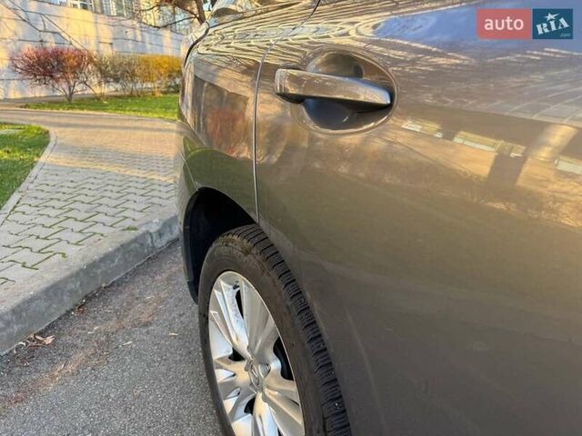 Серый Лексус РХ, объемом двигателя 3.46 л и пробегом 80 тыс. км за 15200 $, фото 11 на Automoto.ua