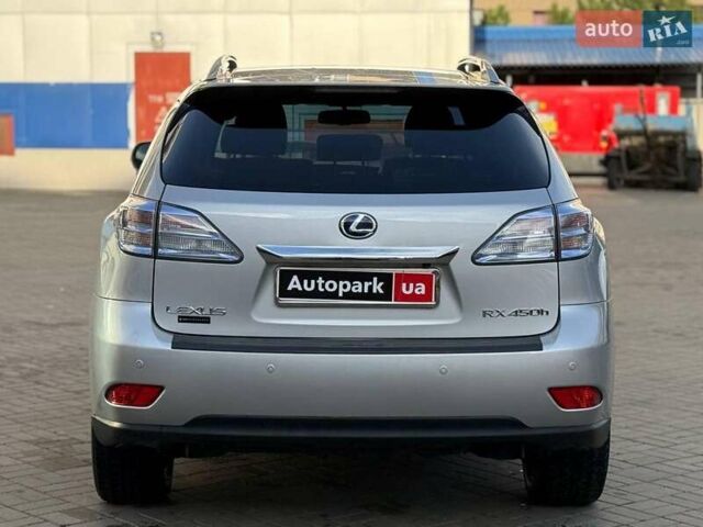 Серый Лексус РХ, объемом двигателя 3.5 л и пробегом 268 тыс. км за 18490 $, фото 6 на Automoto.ua