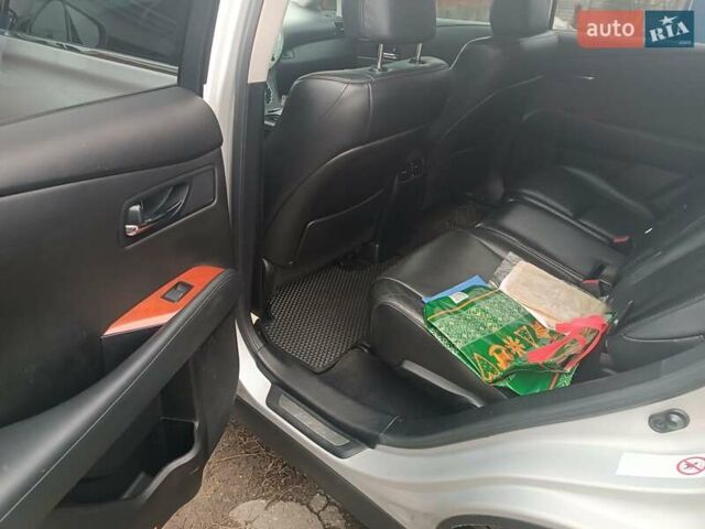 Сірий Лексус РХ, об'ємом двигуна 3.46 л та пробігом 182 тис. км за 19500 $, фото 9 на Automoto.ua