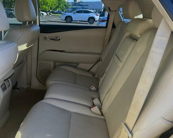 Сірий Лексус РХ, об'ємом двигуна 3.46 л та пробігом 257 тис. км за 17700 $, фото 33 на Automoto.ua