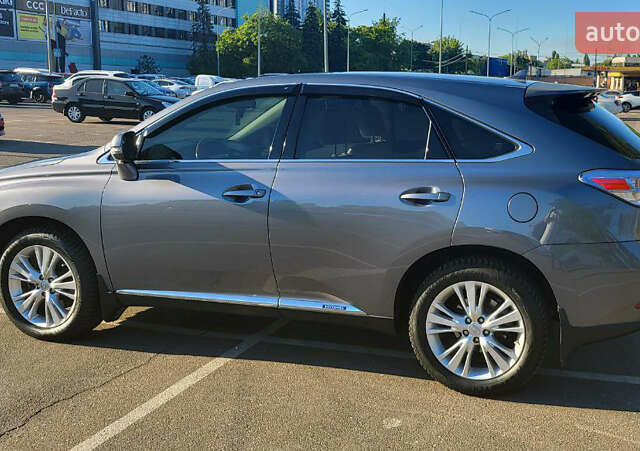 Сірий Лексус РХ, об'ємом двигуна 3.46 л та пробігом 257 тис. км за 17700 $, фото 4 на Automoto.ua