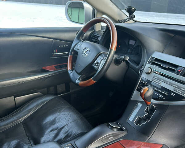 Серый Лексус РХ, объемом двигателя 3.46 л и пробегом 205 тыс. км за 15500 $, фото 13 на Automoto.ua