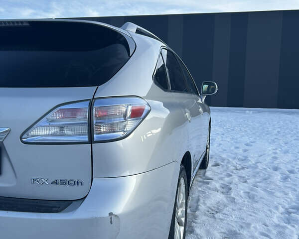 Серый Лексус РХ, объемом двигателя 3.46 л и пробегом 205 тыс. км за 15500 $, фото 6 на Automoto.ua