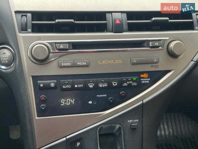 Сірий Лексус РХ, об'ємом двигуна 3.46 л та пробігом 193 тис. км за 19000 $, фото 15 на Automoto.ua