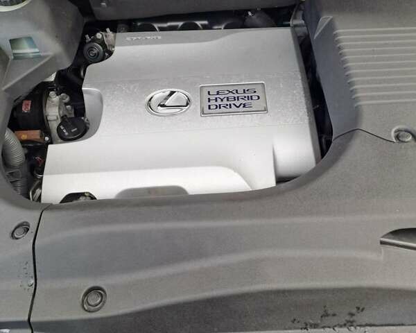 Сірий Лексус РХ, об'ємом двигуна 3.46 л та пробігом 330 тис. км за 25000 $, фото 7 на Automoto.ua