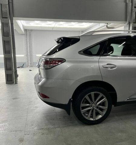 Серый Лексус РХ, объемом двигателя 3.46 л и пробегом 151 тыс. км за 29999 $, фото 9 на Automoto.ua