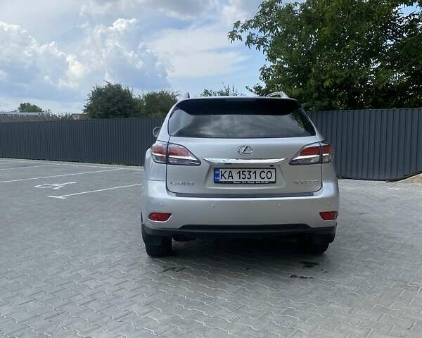 Серый Лексус РХ, объемом двигателя 3.46 л и пробегом 300 тыс. км за 16350 $, фото 7 на Automoto.ua