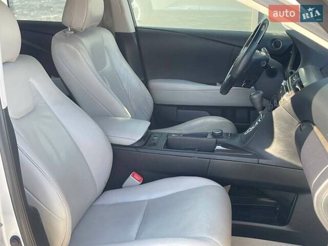 Сірий Лексус РХ, об'ємом двигуна 3.5 л та пробігом 188 тис. км за 16500 $, фото 15 на Automoto.ua