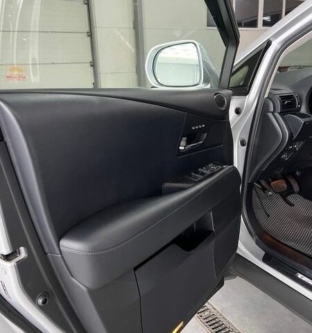 Серый Лексус РХ, объемом двигателя 3.46 л и пробегом 151 тыс. км за 29999 $, фото 15 на Automoto.ua