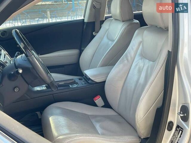Сірий Лексус РХ, об'ємом двигуна 3.5 л та пробігом 188 тис. км за 16500 $, фото 12 на Automoto.ua