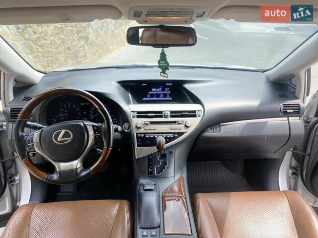 Серый Лексус РХ, объемом двигателя 3.46 л и пробегом 300 тыс. км за 16350 $, фото 24 на Automoto.ua