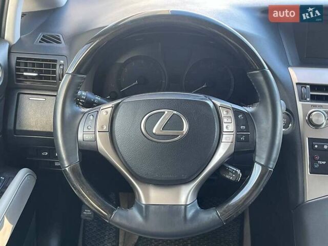 Сірий Лексус РХ, об'ємом двигуна 3.5 л та пробігом 188 тис. км за 16500 $, фото 21 на Automoto.ua