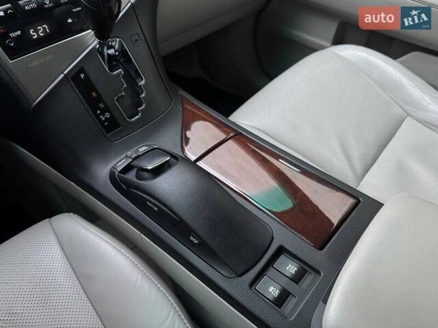 Сірий Лексус РХ, об'ємом двигуна 3.46 л та пробігом 88 тис. км за 19990 $, фото 23 на Automoto.ua